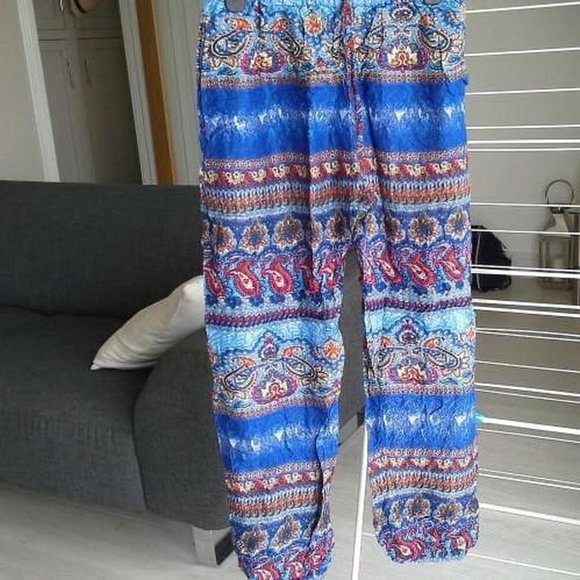 Harem pants in blue and red - Picture 4 of 4